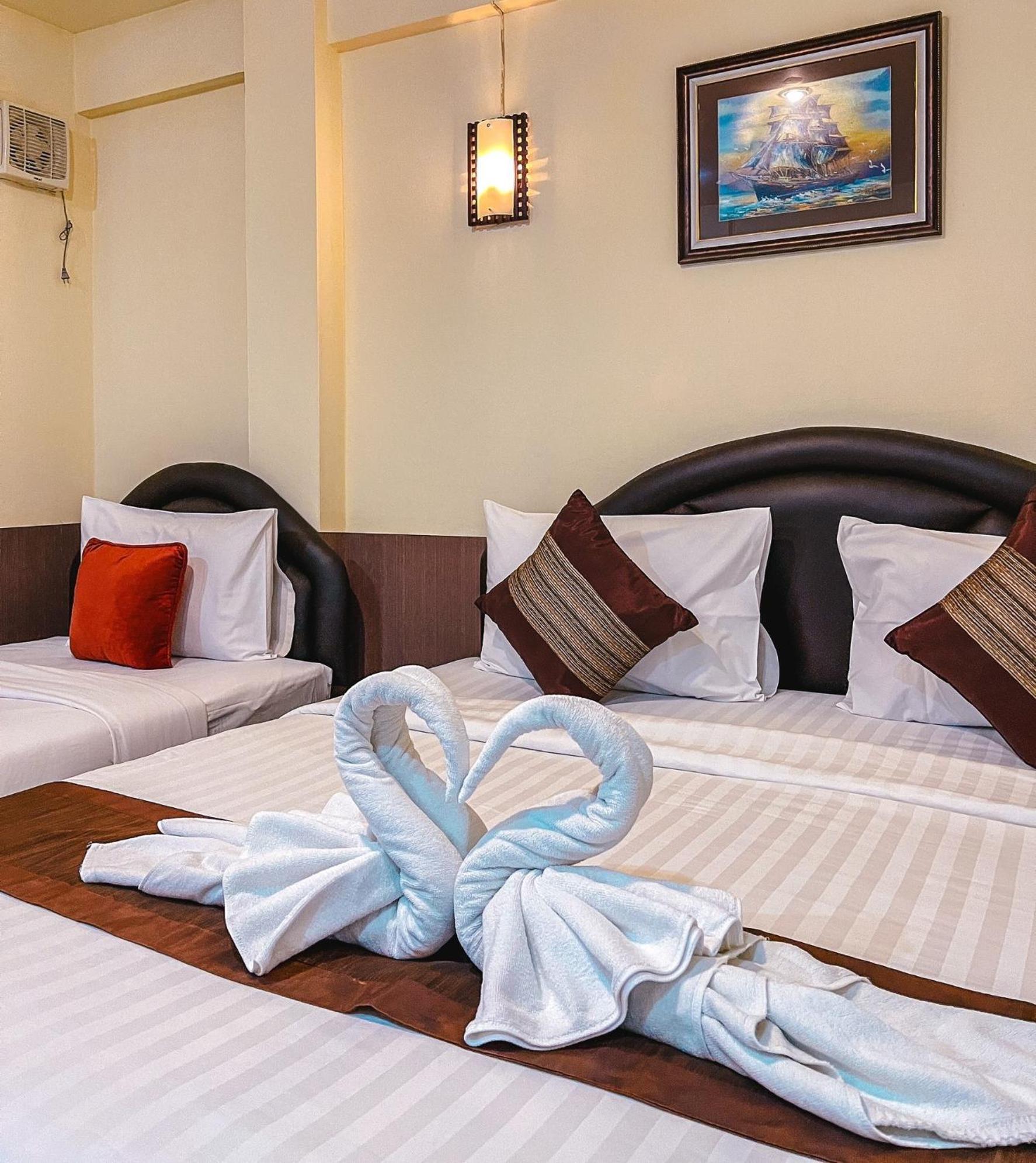 Baik Suite Bangkok Eksteriør billede