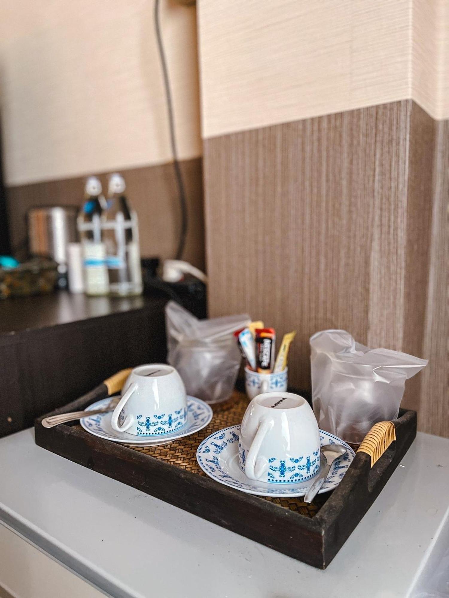 Baik Suite Bangkok Eksteriør billede