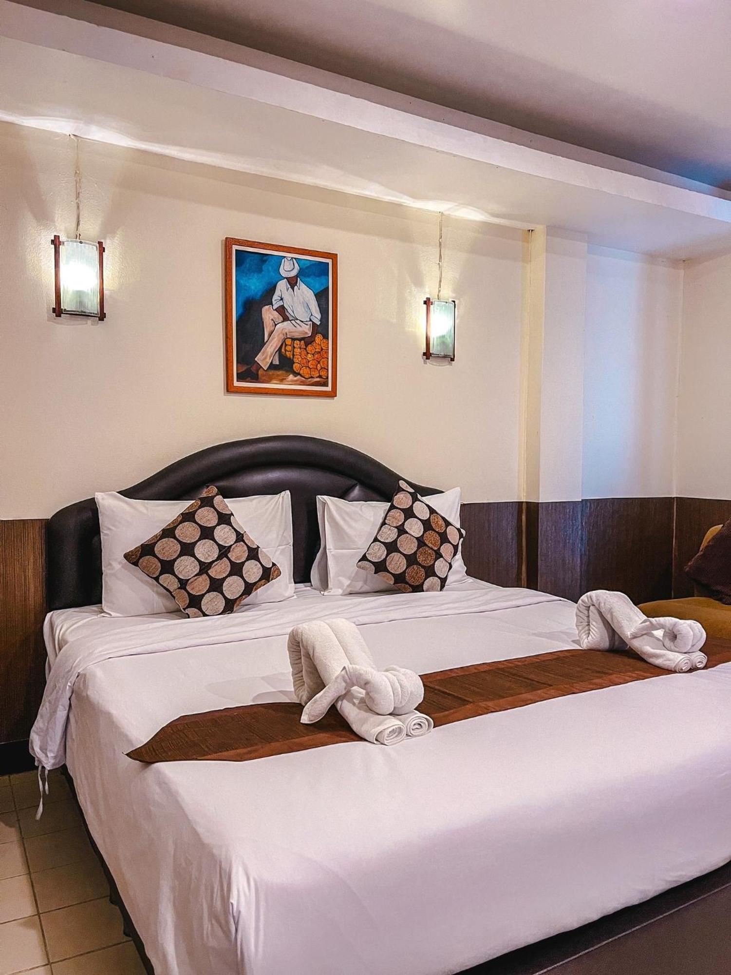 Baik Suite Bangkok Eksteriør billede