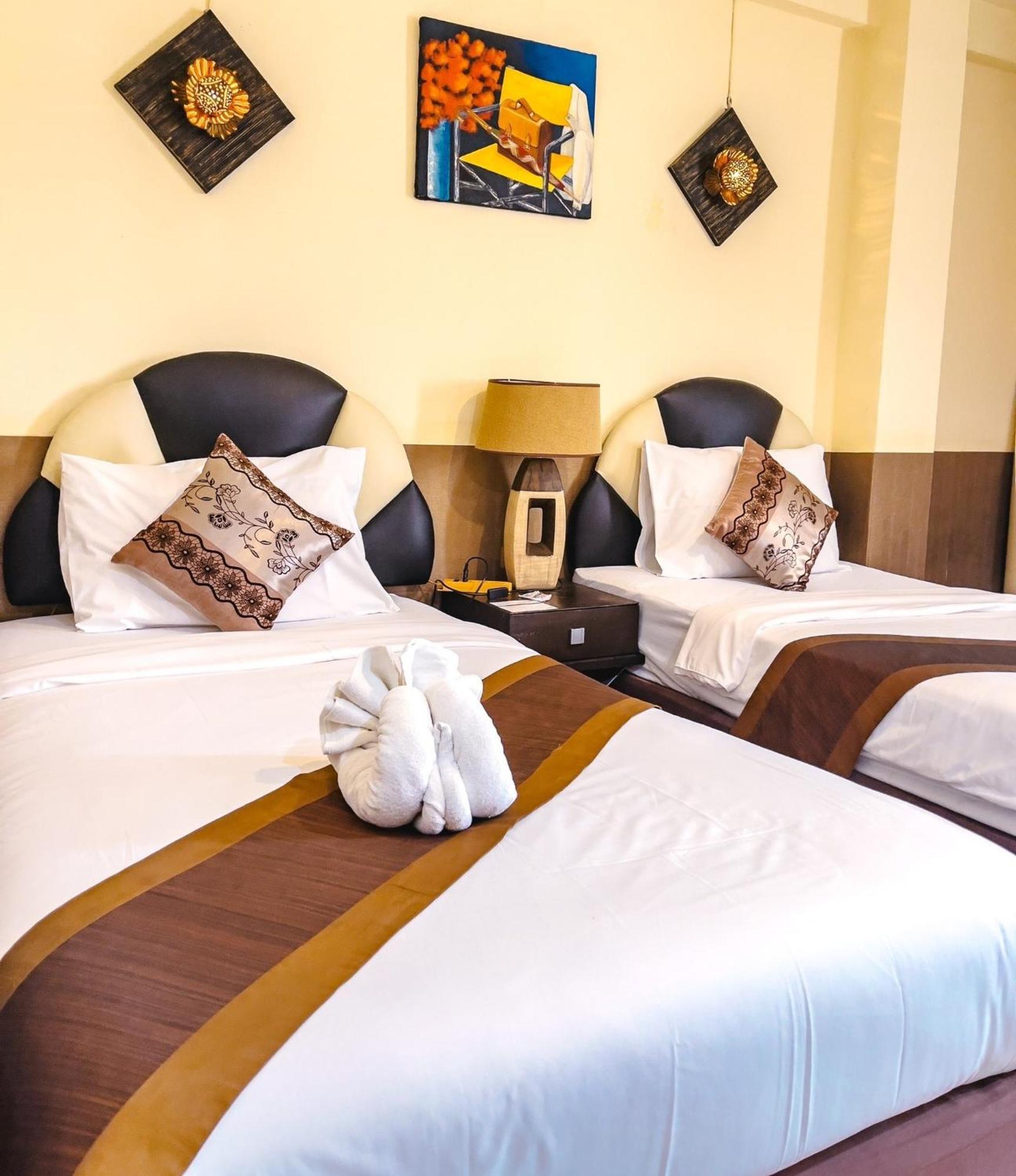Baik Suite Bangkok Eksteriør billede