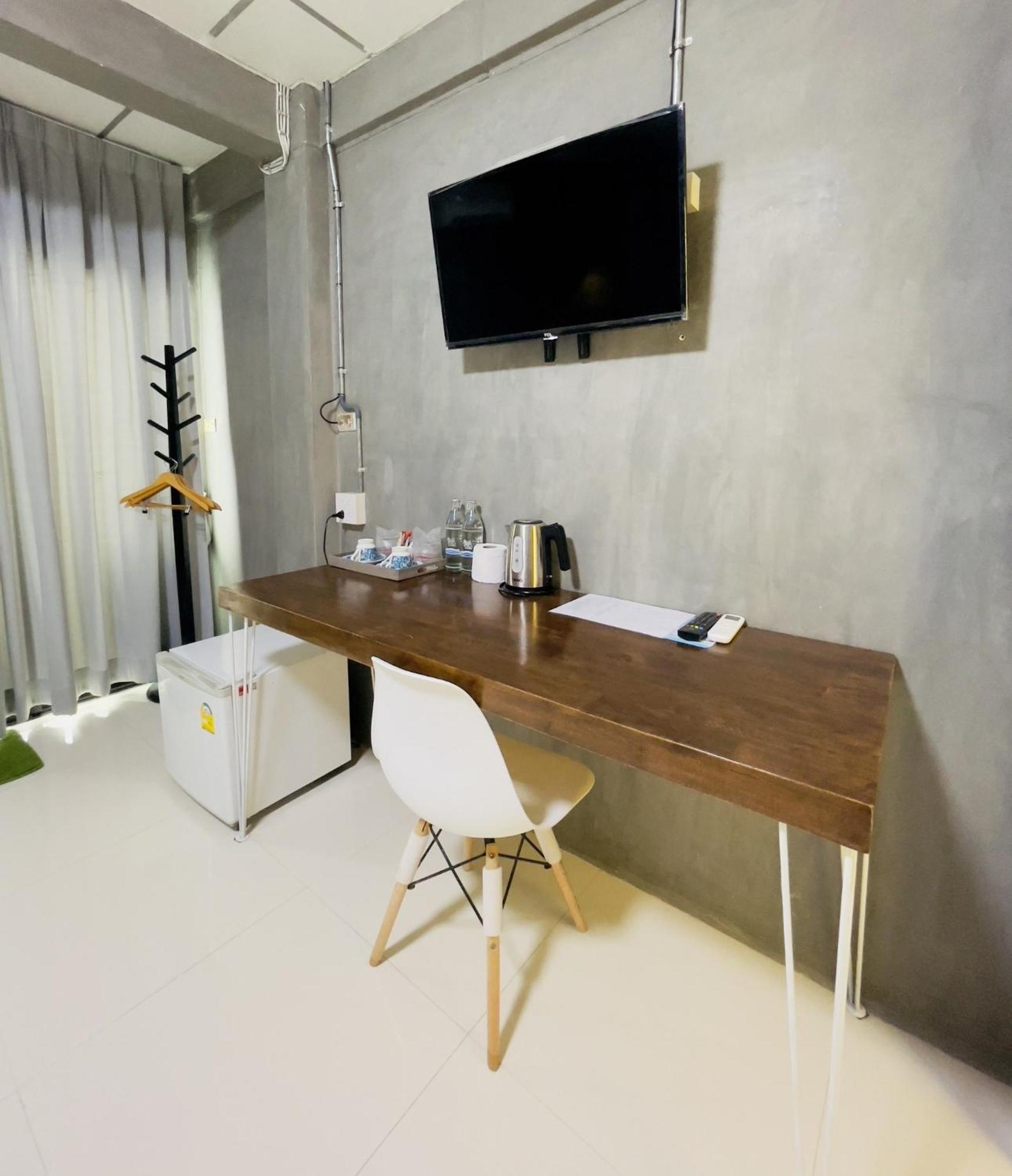 Baik Suite Bangkok Eksteriør billede
